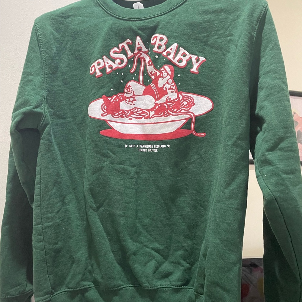 Unisex Everpress Pasta Baby Christmas themed sweatshirt, size M. - Picture 2 of 7